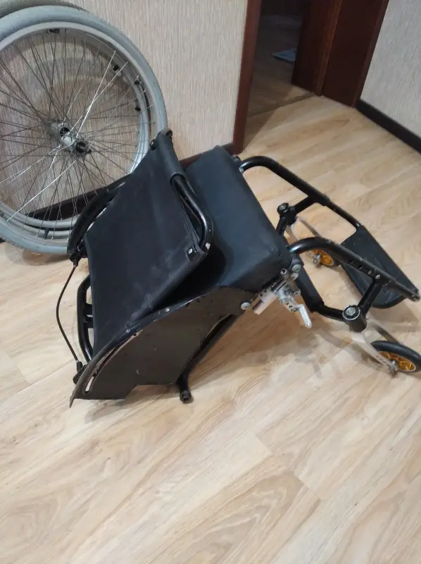 Инвалидная коляска активного типа Германии