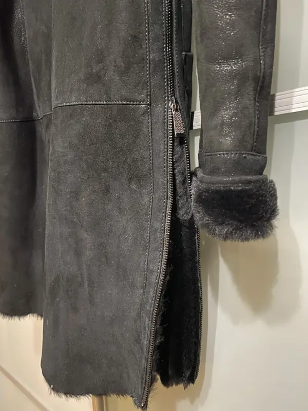 Продам дубленку женскую