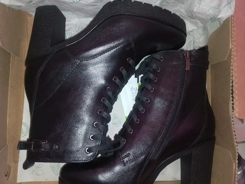 Ботинки кожаные