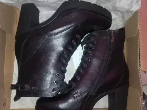 Ботинки кожаные