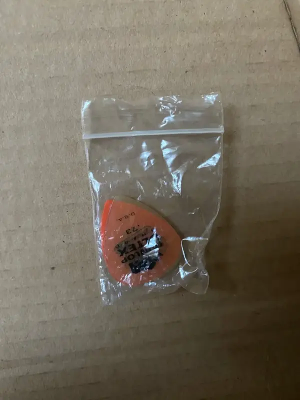 Гитара акустическая