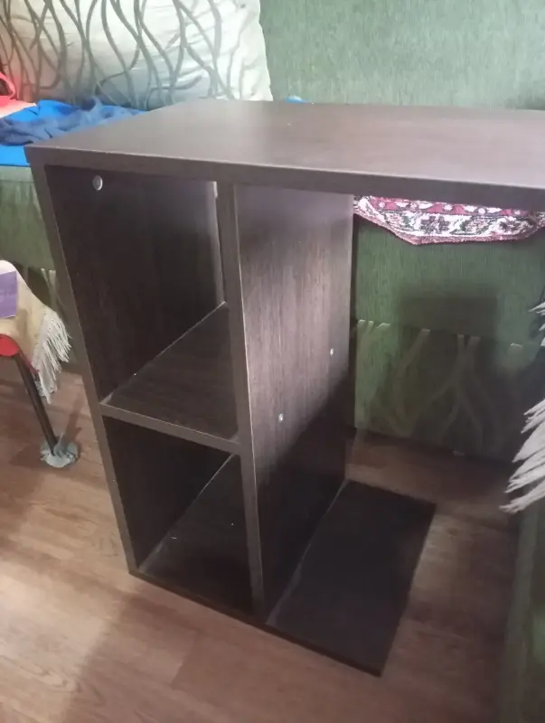 стол приставной