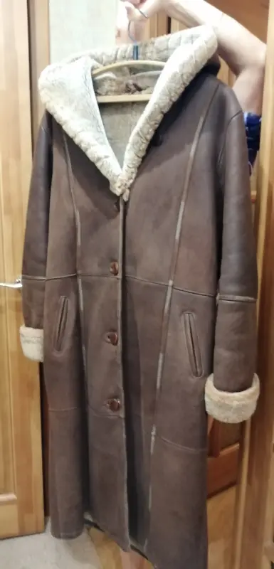 Женская верхняя одежда.