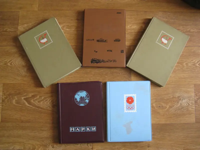 5 больших альбомов с марками на тему СПОРТ