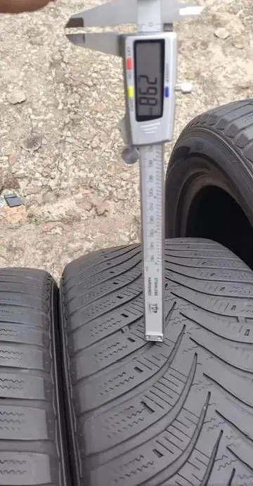 Зимняя резина HANKOOK 205/55 R16 (4 шт.)