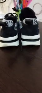 Кроссовки Guess