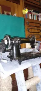 Швейная настольная машинка