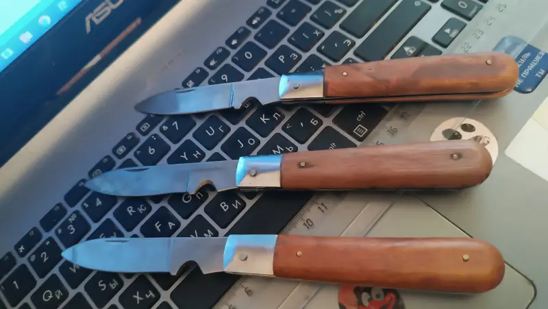 Нож складной электрика, связиста, продам!