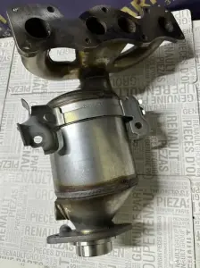 Коллектор-катализатор: LOGAN 2, STEPWAY, DOKKER 2 ( 8201145355, 208A03629R )