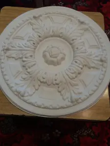 Розетка потолочная