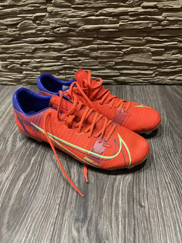 Бутсы Nike mercurial