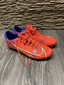 Бутсы Nike mercurial