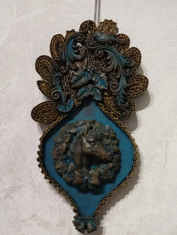 Панно с лошадкой.