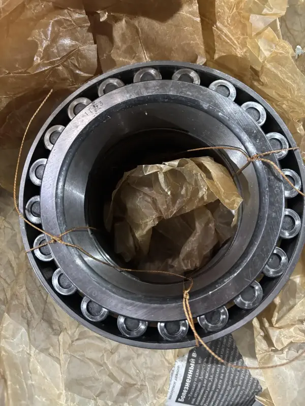 Подшипники 2-697920Л,4-17716Л.