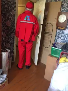 Комбинезон и кепка