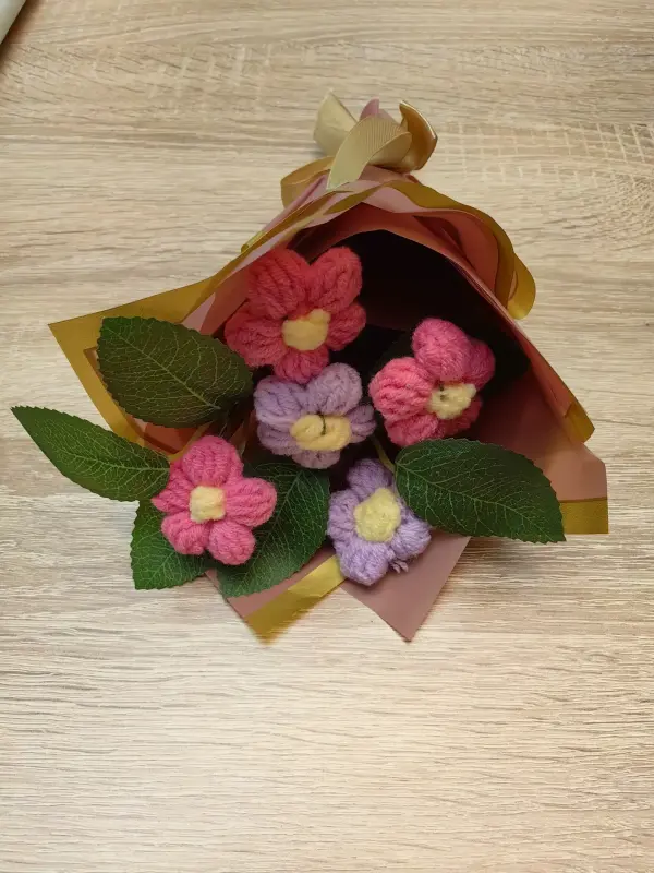 Цветы и букеты - Вязаный букет - Вся Беларусь Вязаный букет - Вся Беларусь - 230641 - Доска объявлений Kupika.by