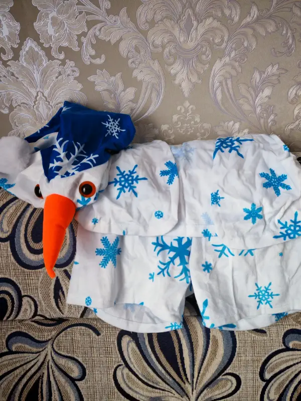 Костюм новогодний-Снеговик