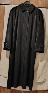 Женское демисезонное пальто