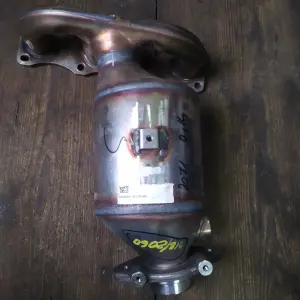 Коллектор-катализатор: LOGAN 2, STEPWAY, DOKKER 2 ( 8201145355, 208A03629R )