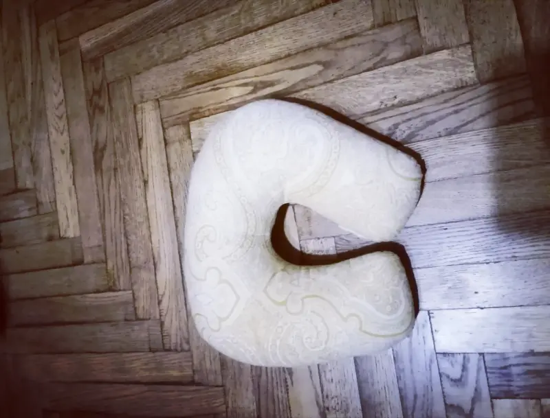 Чемоданная подушка