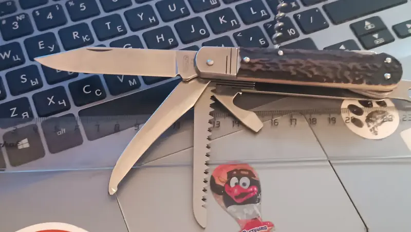 Нож складной. Нож Чехия, складной, перочинный ,охотничий, продам!