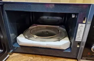 Микроволновая печь Samsung GE872R-S с грилем