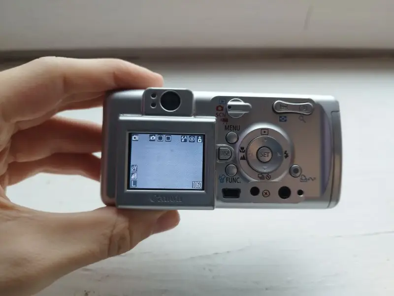 Canon PowerShot A400