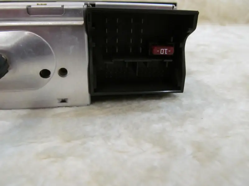 BMW e39 - магнитола, mod. BMW CD53   E39.53, made in Hungary