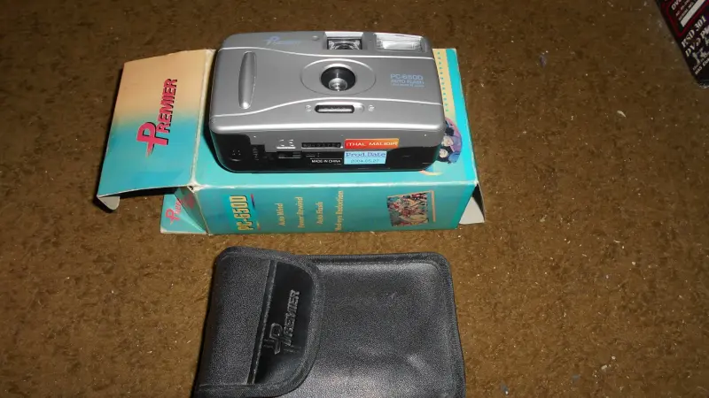 Плёночный Фотоаппарат Premier PC-650D Редкий c Коробкой