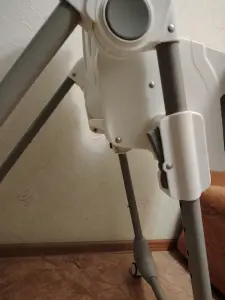 Столик детский для кормления