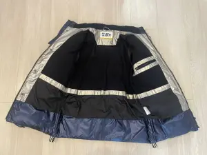 Зимняя куртка парню s-m