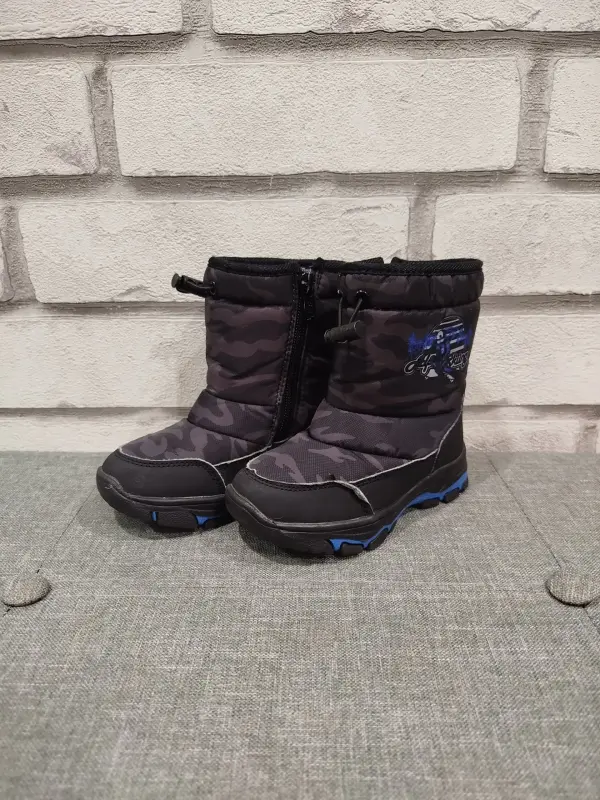 Зимние сапоги для мальчика