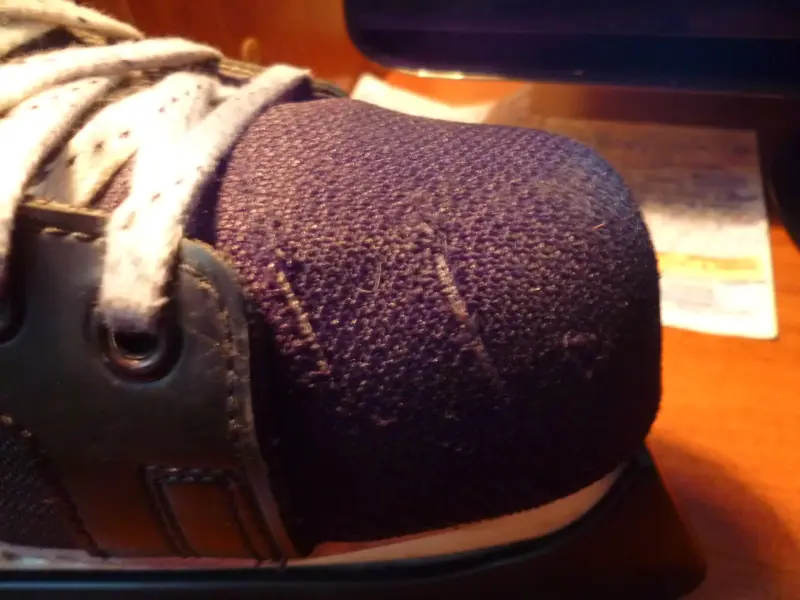 Хоккейные коньки Bauer «IMPACT 100»