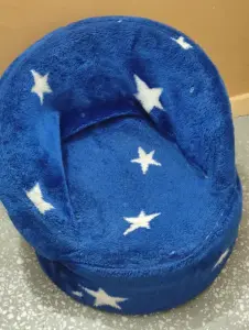 Мягкое поролоново-плюшевое кресло-лежанка для вашего 4-ногого питомца