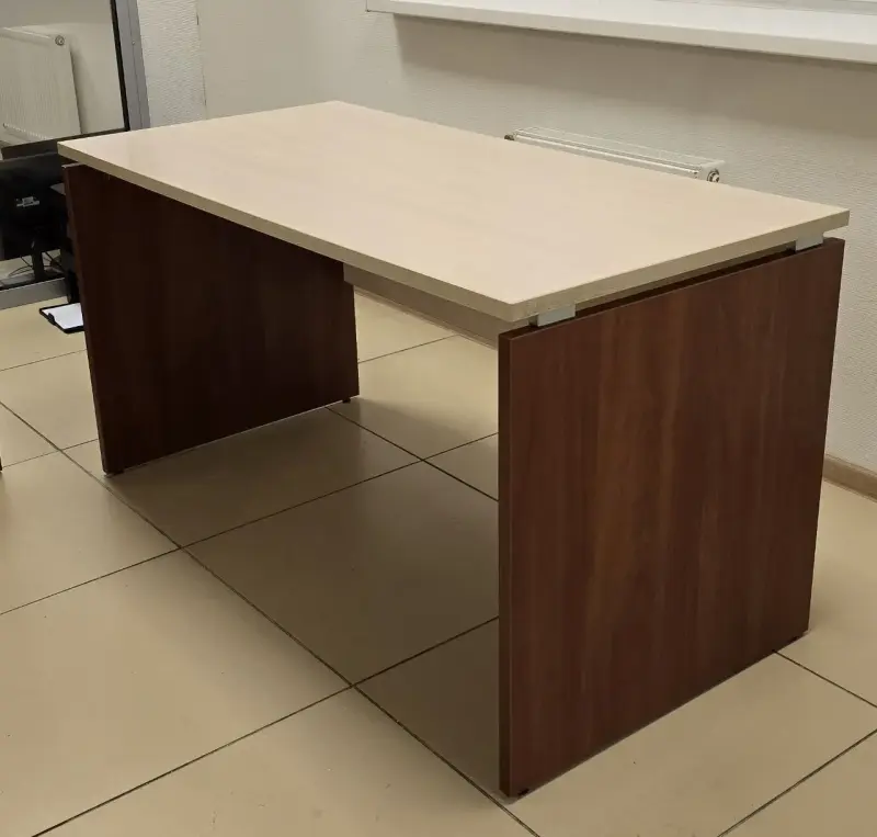 Стол офисный (3 шт)