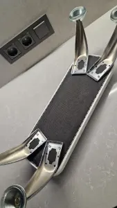 Маникюрная подставка