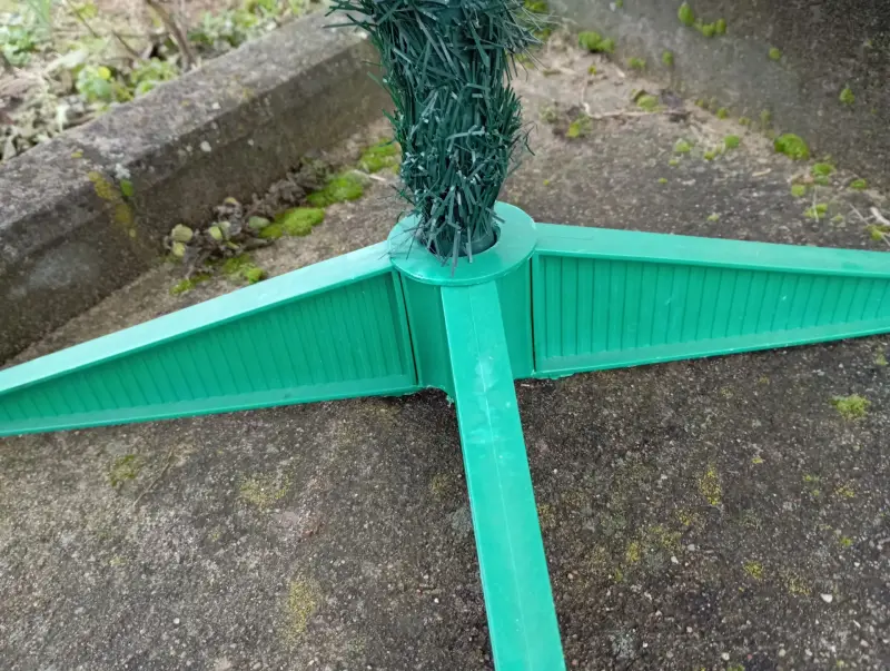 Ёлка искусственная