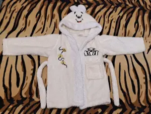 Халат белый махровый на 2г (р.86-92), б.у в хорошем состоянии, Турция