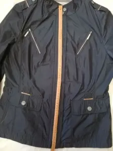 Куртка женская Fuchs Schmitt на молнии с карманами