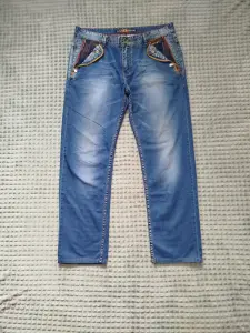 Джинсы мужские