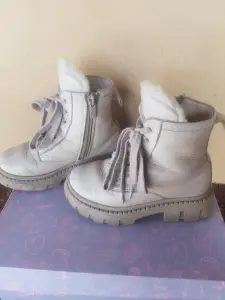 Зимние ботинки для девочки