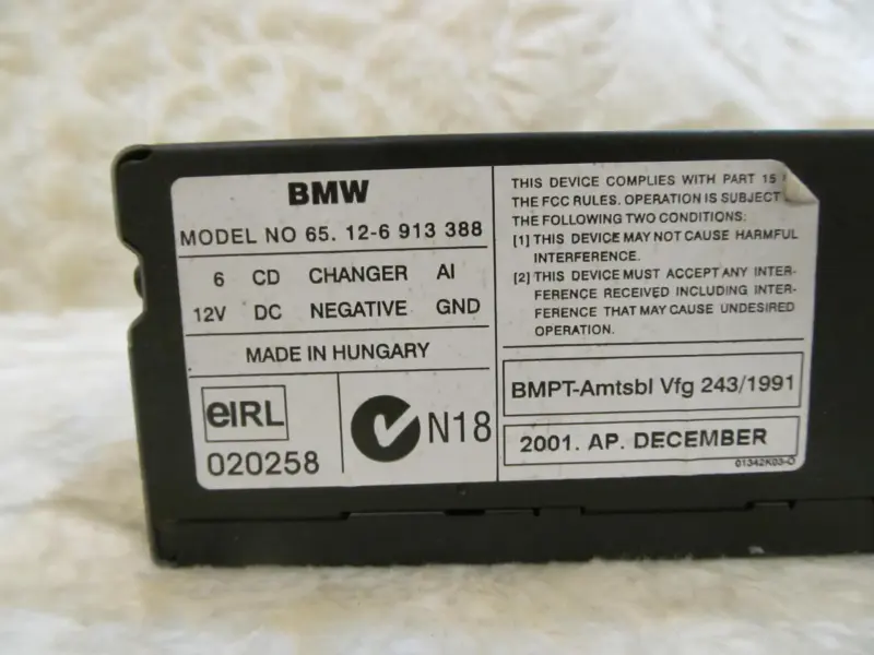 BMW e39 - CD-чейнджер, mod. BMW 65.12-6 913388, made in Hungary (без проводов)