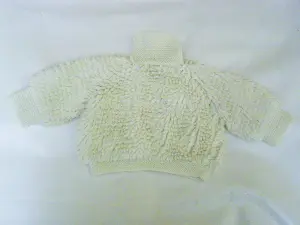 Кофточка вязаная шерстяная, теплая и мягкая