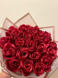 Букеты из атласных лент