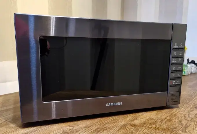 Микроволновая печь Samsung GE88SUG с грилем