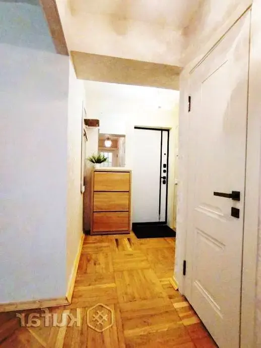 Собственник сдаст 2-х комн.квартиру,на долгий срок для семьи.