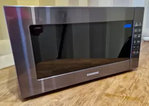 Микроволновая печь Samsung GE88SUG с грилем