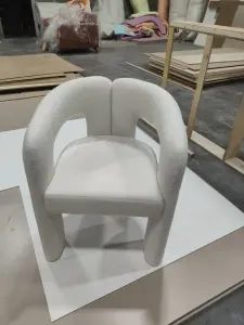 Стул мягкий