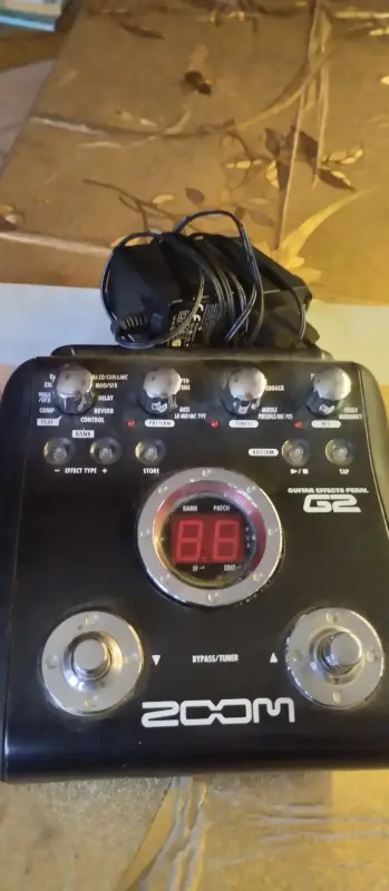 Гитарный процессор ZOOM G2