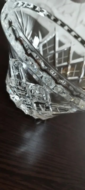 Ваза хрустальная